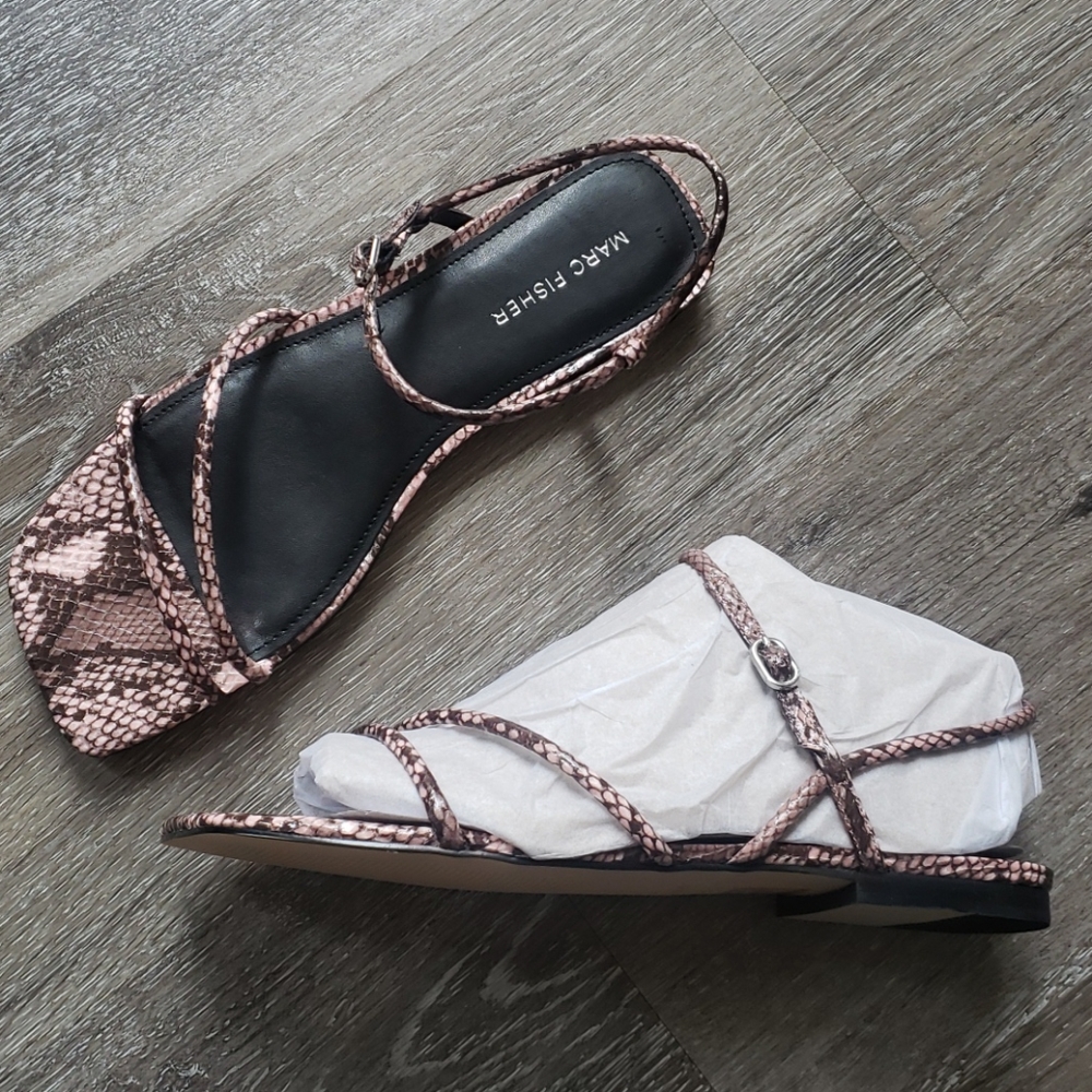 NIB Marc Fisher Sandals